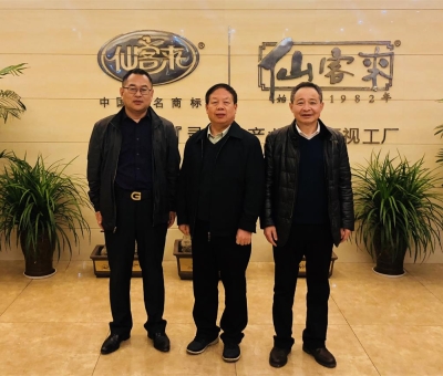 全國模范教師、國防科技大學潘存云教授一行到訪仙客來公司