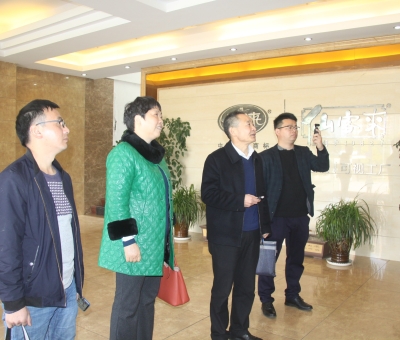 《當代江西》雜志社副總編冷毛玉等一行蒞臨仙客來考察調研